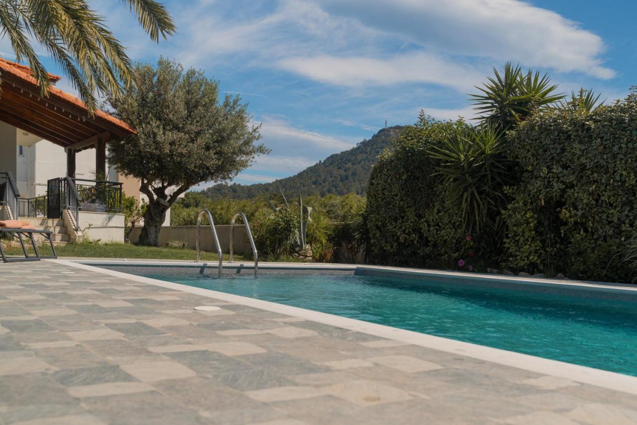 Propodes Luxury Villa